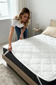 Bawełniany ochraniacz na materac 200x200 MATSAFE pikowany biały