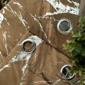 Zasłona gotowa na przelotkach MARMA 140x250 brązowa ze srebrnym nadrukiem