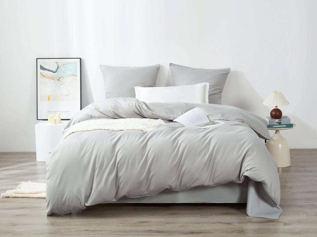 Pościel satyna bawełniana Queen Premium 140x200 szara ze złotą lamówką