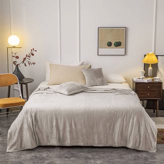 Koc narzuta z mifrofibry na fotel Solo 75x150 beżowa