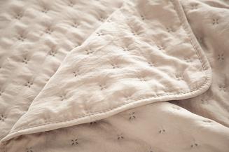 Narzuta dekoracyjna TERRA 160x200 pikowana ciemno beżowa