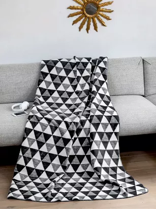 Koc bawełniano-akrylowy 150x200 czarna szara biała geometria 3D