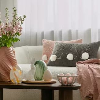 Poszewka dekoracyjna WIOSNA 45x45 Eurofirany różowa pudrowa biała haftowane zające pompony