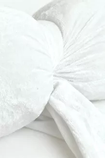 Welurowa poduszka świąteczna 40x23 Biała duża kokarda