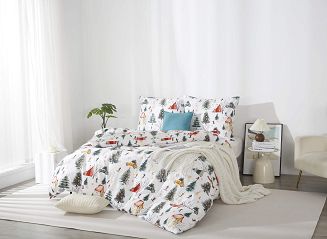 Biała Świąteczna Pościel z Mikrofibry z Nadrukiem 140x200 Xmass Skiing