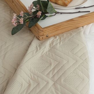 Narzuta dekoracyjna AVILA 200x220 pikowana wzór geomatryczny beżowa