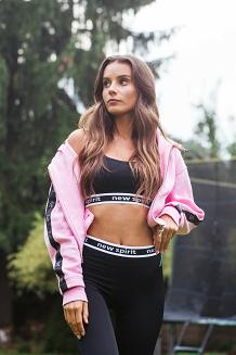 Top damski sportowy z odkrytymi plecami Amira czarny