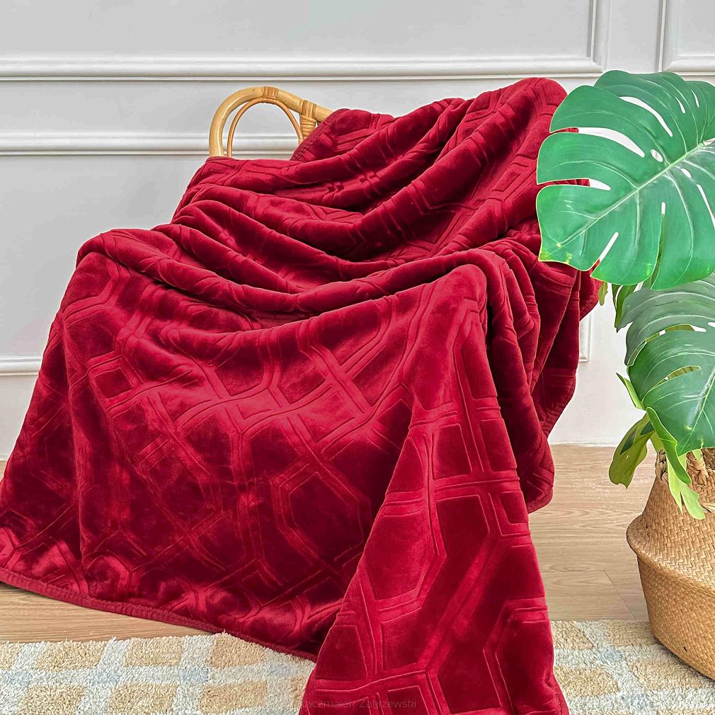 Koc akrylowy na fotel tłoczony VITO 200x220 geometryczny wzór bordowy