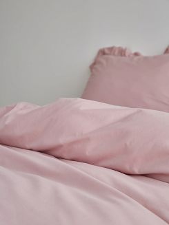 Pościel satyna bawełniana 160x200 Ruffy Premium pudrowa z falbanką