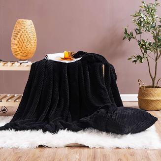 Koc narzuta z mikrofibry Monte 200x220 czarny