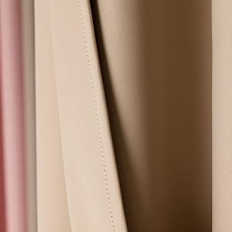 Zasłona gotowa typu blackout na przelotkach DONA 140x 250 jasny chłodny beż