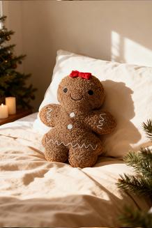 Poduszka dekoracyjna świąteczna z bukli 39x27 Piernikowa Dziewczynka