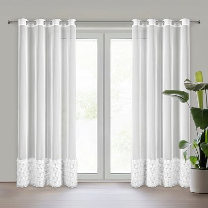 Firana gotowa z siatki na przelotkach ROSES 140x250 Eva Minge Eurofirany biała z 6 pasami róż