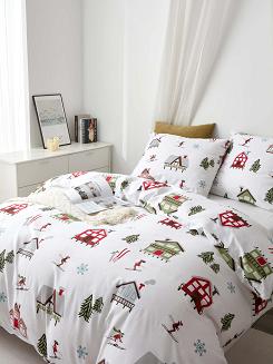 Biała Pościel Świąteczna Satyna Bawełniana z Nadrukiem 220x200 Skiing