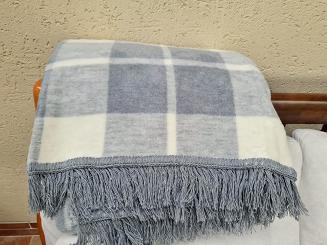 Koc bawełniano-akrylowy 150x200 szara kremowa krata