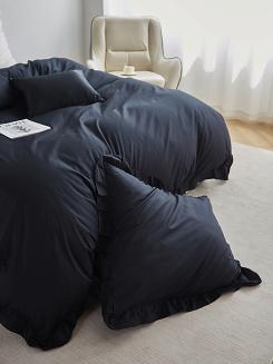 Pościel satyna bawełniana 220x200 Ruffy Premium czarna z falbanką