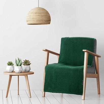 Koc narzuta BUKLA 70x160 Eurofirany ciemnozielony miękki ciepły baranek