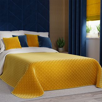 Narzuta dekoracyjna VELVI 170x210 pikowana w geometryczny wzór szafranowa