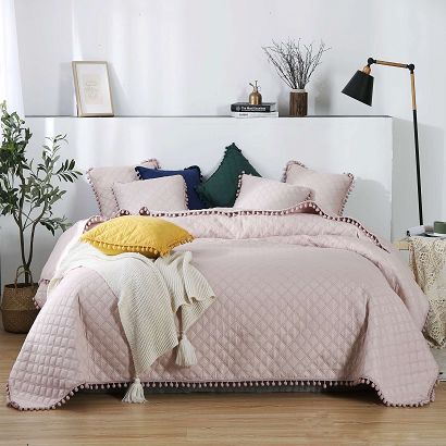 Narzuta dekoracyjna POMPOO 160x220 pikowana z pomponami pudrowa