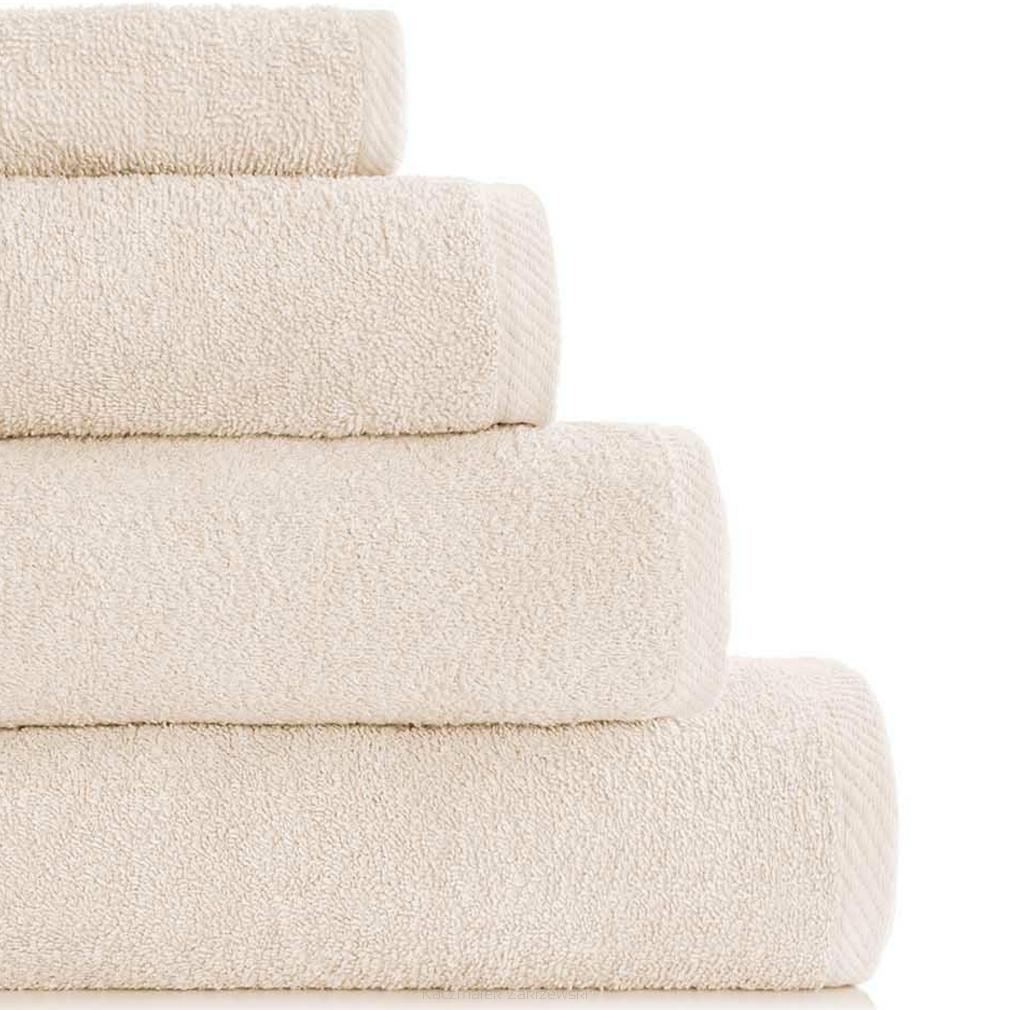 Ręcznik frotte Bari 100x150 gładki beżowy