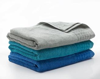 Ręcznik kąpielowy Larisa 70x140 niebieski