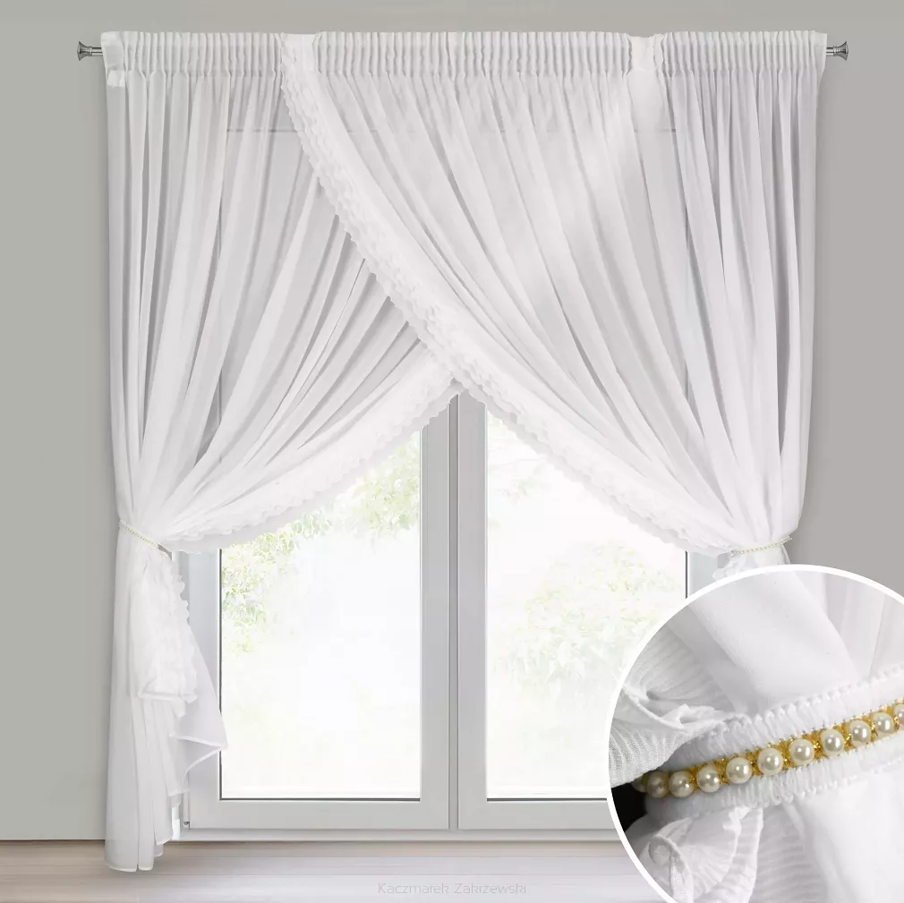 Firana gotowa na taśmie LUISA 400x250 Eurofirany biała z falbanami i dekoracyjnym troczkiem