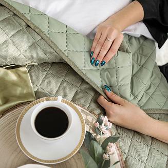 Narzuta dekoracyjna JODEŁKA 170x210 pikowana szarozielona