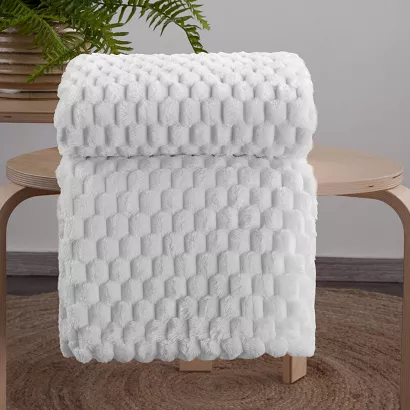 Koc narzuta CINDY6 130x160 Design91 biały z przestrzennym tłoczeniem 3D