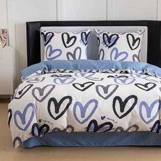 Pościel satynowa 160x200 ekri niebieska serca napisy