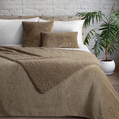 Narzuta dekoracyjna NINA 170x210 beżowa futrzana i puszysta