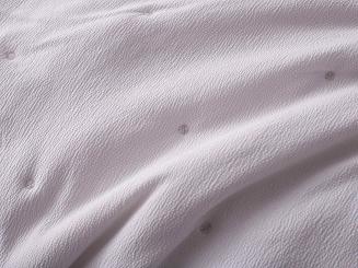 Narzuta dekoracyjna fakturowana Dotta 240x220 kaszmirowa z haftem kropek