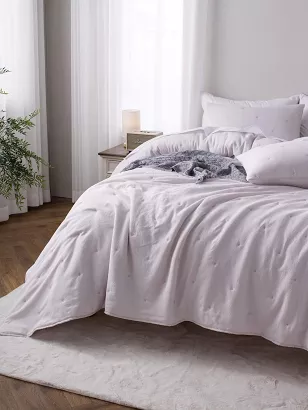 Narzuta dekoracyjna fakturowana Dotta 240x220 kaszmirowa z haftem kropek