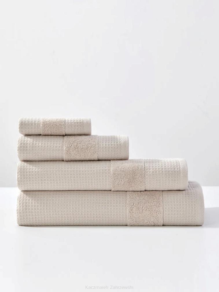 Ręcznik bawełniany wafel Checky 100x150 kaszmirowy z ozdobną bordiurą