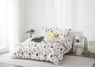 Biała Świąteczna Pościel z Mikrofibry z Nadrukiem 140x200 Christmas Forest