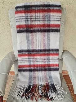 Koc wełniany z frędzlami 100% WEŁNA mała krata terakota ekri brązowa