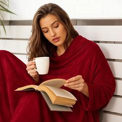 Bordowy Koc Z Rękawami TV 150x180 BINGIE