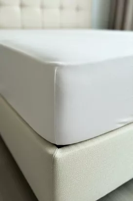 Prześcieradło wodoodporne nieprzemakalne jeresy z gumką Aquasafe 140x200 białe