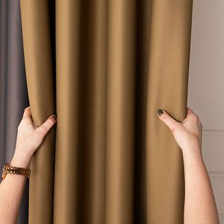 Zasłona gotowa typu blackout na przelotkach DONA 140x 250 khaki