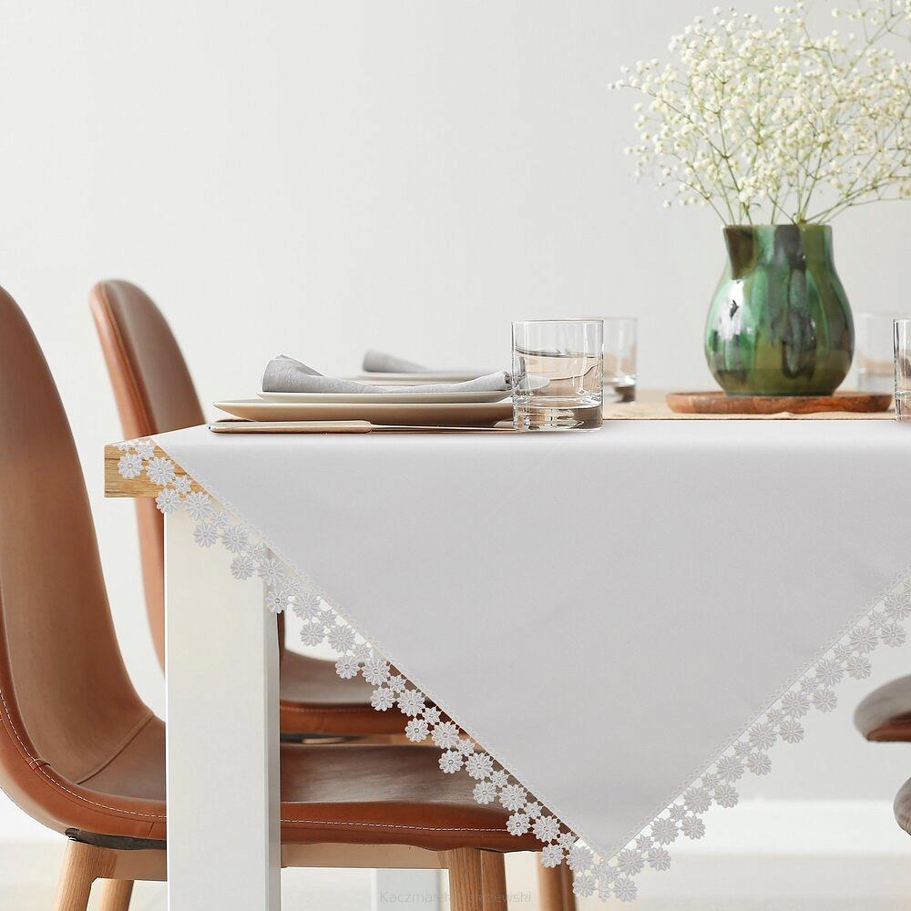 Obrus dekoracyjny LAURA 85x85 Eurofirany biały