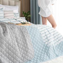 Narzuta dekoracyjna MOLLY 220x240cm pikowana strukuralna jasnoniebieska