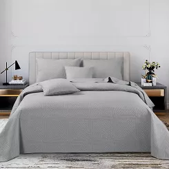 Narzuta dekoracyjna na fotel TRIO 75x150 pikowana szara