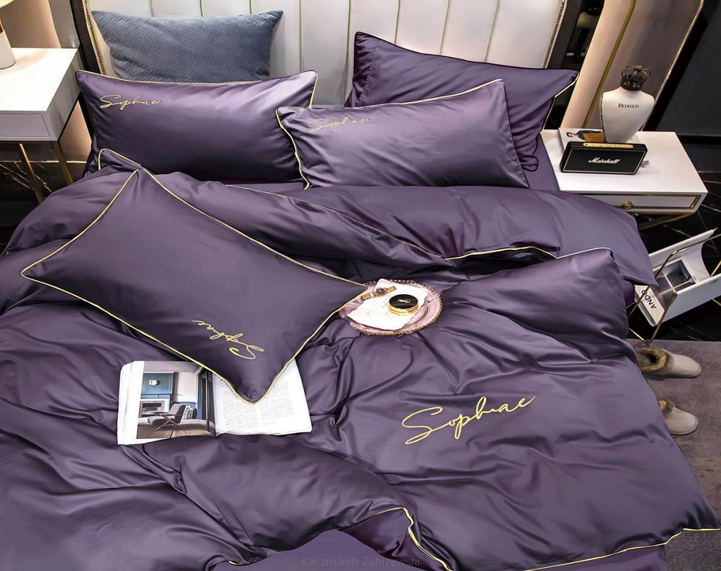 Pościel 160x200 fioletowa złoty haft satynowa lamówka
