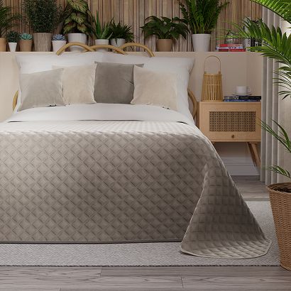 Narzuta dekoracyjna VELVI 220x240 pikowana w geometryczny wzór szarobeżowa