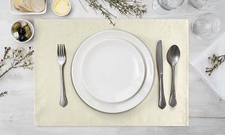 Obrus dekoracyjny SPARKLE 140x220 Eurofirany biały