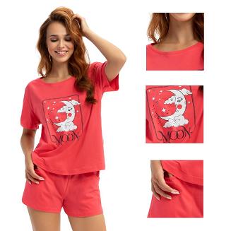 Piżama damska LUNA kod 595 koralowa z nadrukiem na koszulce