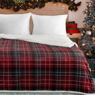 Koc świąteczny KOC18 150x200 Eurofirany ciemnozielony