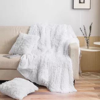 Poszewka dekoracyjna YETI 40x40 włochacz o strukturze futra biała