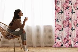 Zasłona gotowa na taśmie Peony Light 140x270 welurowa kwiaty peonie