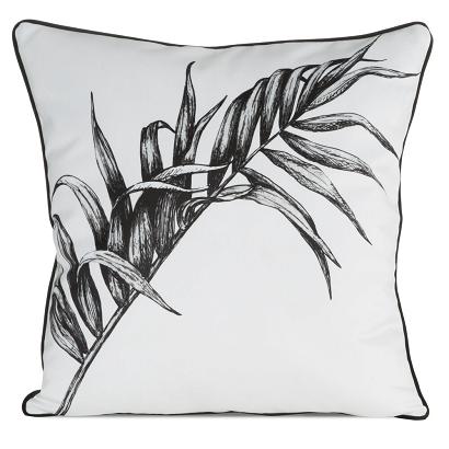 Poszewka dekoracyjna PALOMA 60x60 Eurofirany biała czarna egzotyczne liście paski