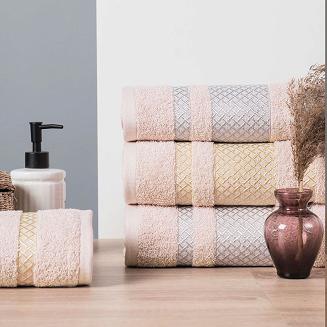 Ręcznik bawełniany LIONEL 50x90 pudrowy ze srebrną bordiurą